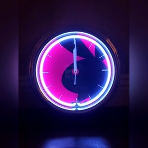 Vintage PLAYBOY Neon Wall Clock Bunny Head